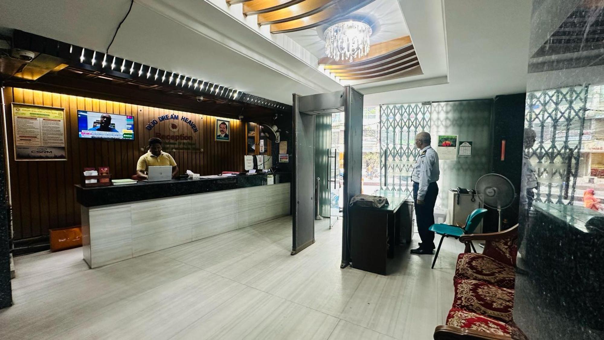 Hotel Olio Dream Heaven Дака Екстериор снимка